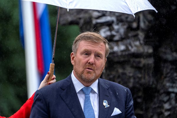 From heirs to spares: SHOCKING times royal family members were forced to issue apologies