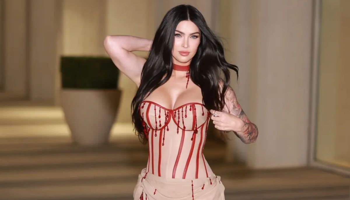 Megan Fox stuns in red-blood gown at ‘Jennifer’s Body’ screening