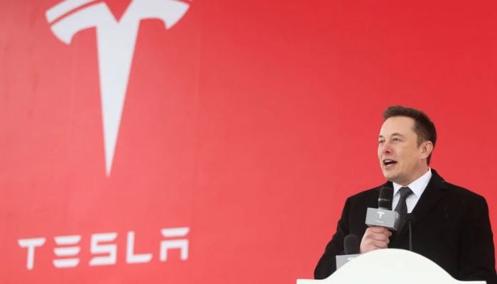Elon Musk’s $1 trillion Tesla pay deal sparks investor backlash