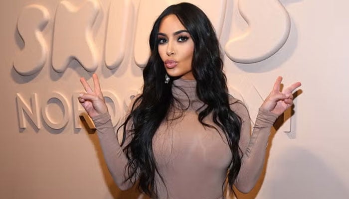 Kim Kardashian rocks Kris Jenner inspired haircut in Paris