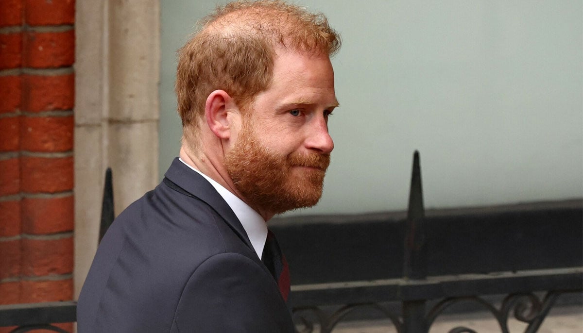 Prince Harry’s silent struggle behind his baldness