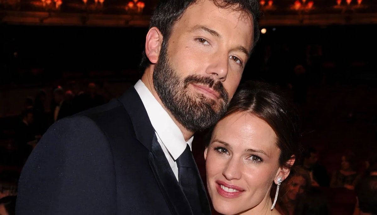 Ben Affleck and Jennifer Garners friendship takes ‘intimate’ turn?