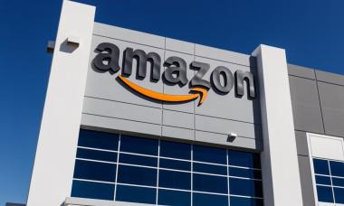 Amazon fires 14,000 employees amid AI-driven restructuring