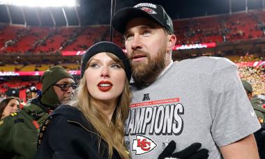 Taylor Swift gets sweet nod from Travis Kelce after his record-breaking touchdown