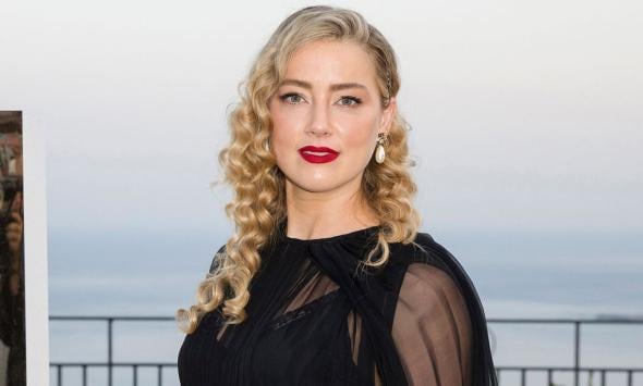 Amber Heard celebrates first Halloween as a family of four