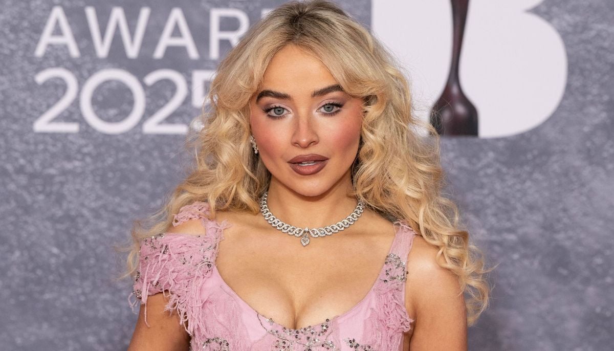 Sabrina Carpenter celebrates Short n’ Spooky Halloween concert