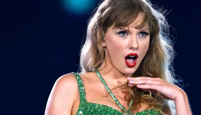 Taylor Swift snubbed from 2026 Grammy Awards?