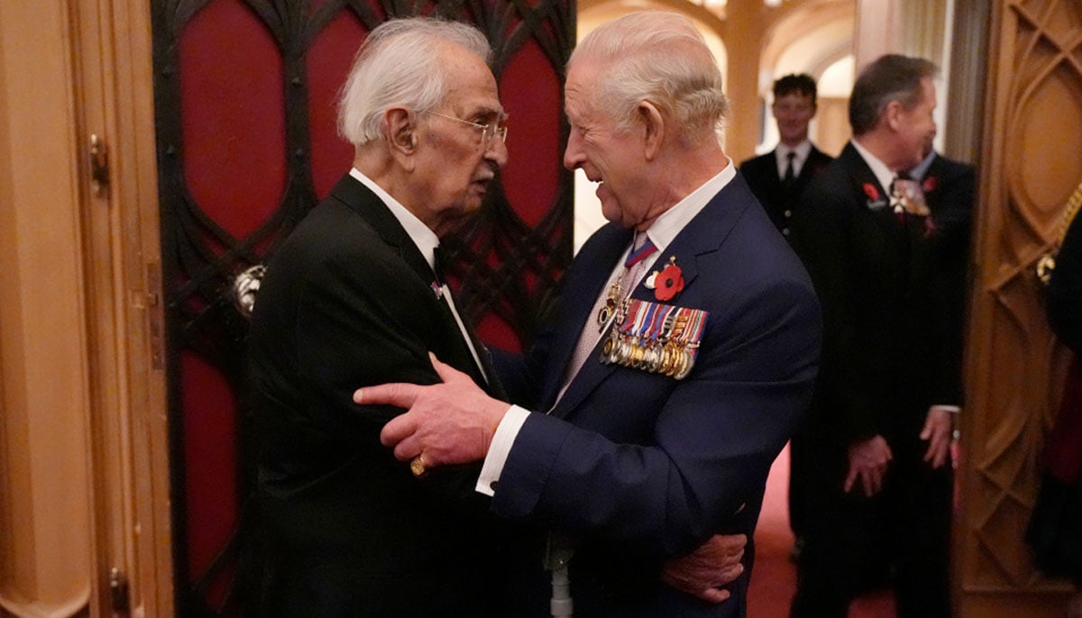 King Charles hosts ‘extraordinary veterans’ on Armistice Day at Windsor