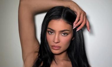 Kylie Jenner stuns with flawless ‘Butter Glam’ look that’s breaking the internet