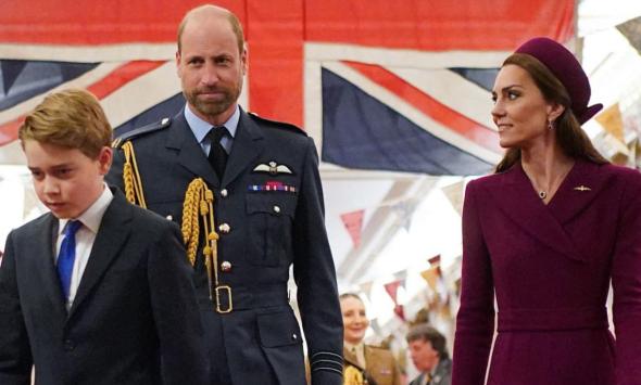 Prince William, Princess Kate gradually introduce Prince George to public life