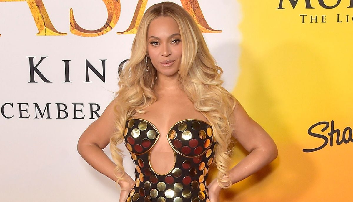 Beyoncé steals spotlight the as singer arrives at the Las Vegas Grand Prix