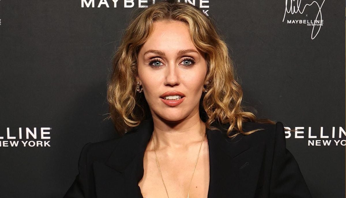 Miley Cyrus, Bradley Steven Perry, Lia Marie Johnson celebrate birthdays on November 23