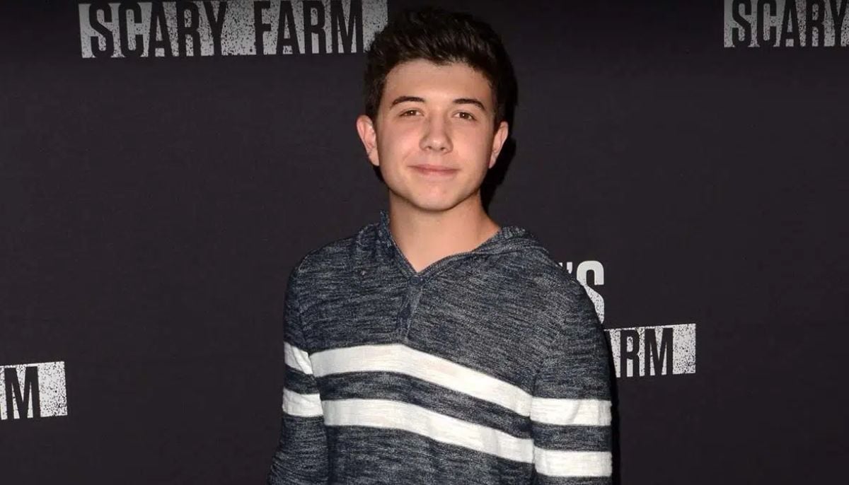 Miley Cyrus, Bradley Steven Perry, Lia Marie Johnson celebrate birthdays on November 23
