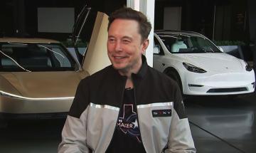 Elon Musk cuts Tesla Robotaxi fleet target in Austin from 500 to just 60