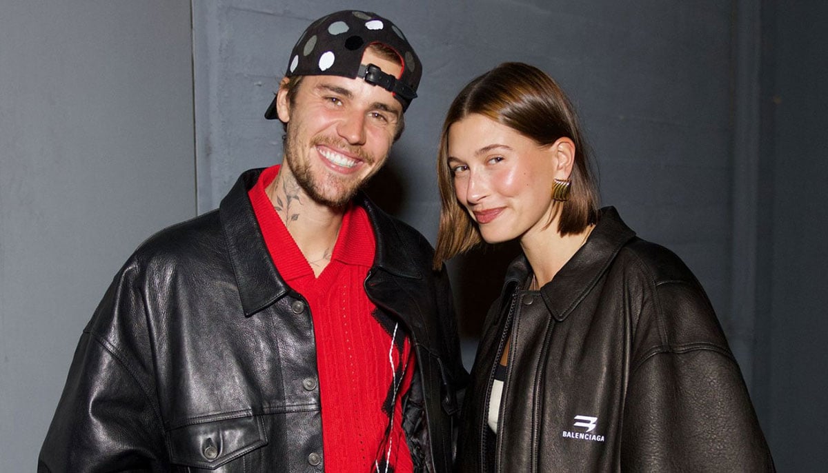 Justin Bieber shows sweet Thanksgiving PDA with Hailey Bieber