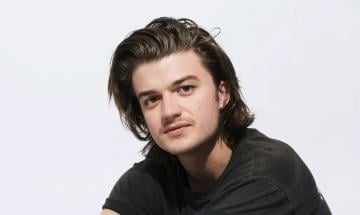 Joe Keery spills story behind officiating his friend’s wedding as Steve Harrington