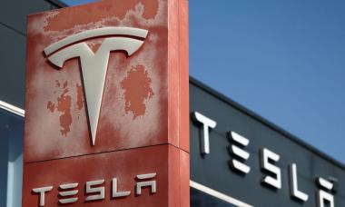 Jim Cramer says Tesla is driven by Elon Musk’s self-driving and robotics vision