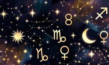 December 2025’s most powerful transits: Stars, retrogrades, and Moon magic