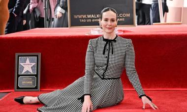 Sarah Paulson celebrates Walk of Fame milestone with touching message