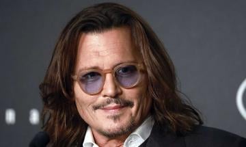Johnny Depp gets heartfelt tribute on first Japan visit in 8 years