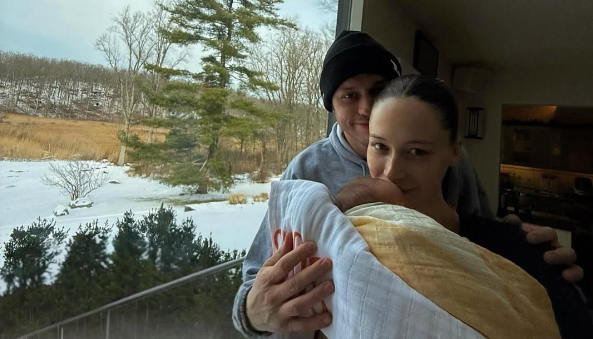 Pete Davidson and Elsie Hewitt  reveal baby girl meaningful name