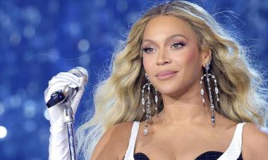 Beyoncé achieves billionaire status ahead of new year