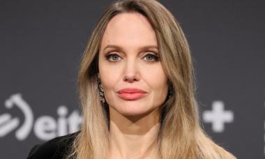 Angelina Jolie prepares to leave Los Angeles ahead of the new year