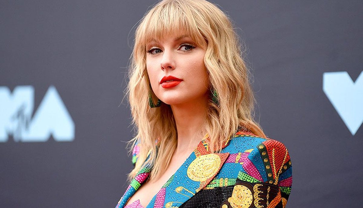 Taylor Swift shows her goodwill philanthropic side with yet another generous donation