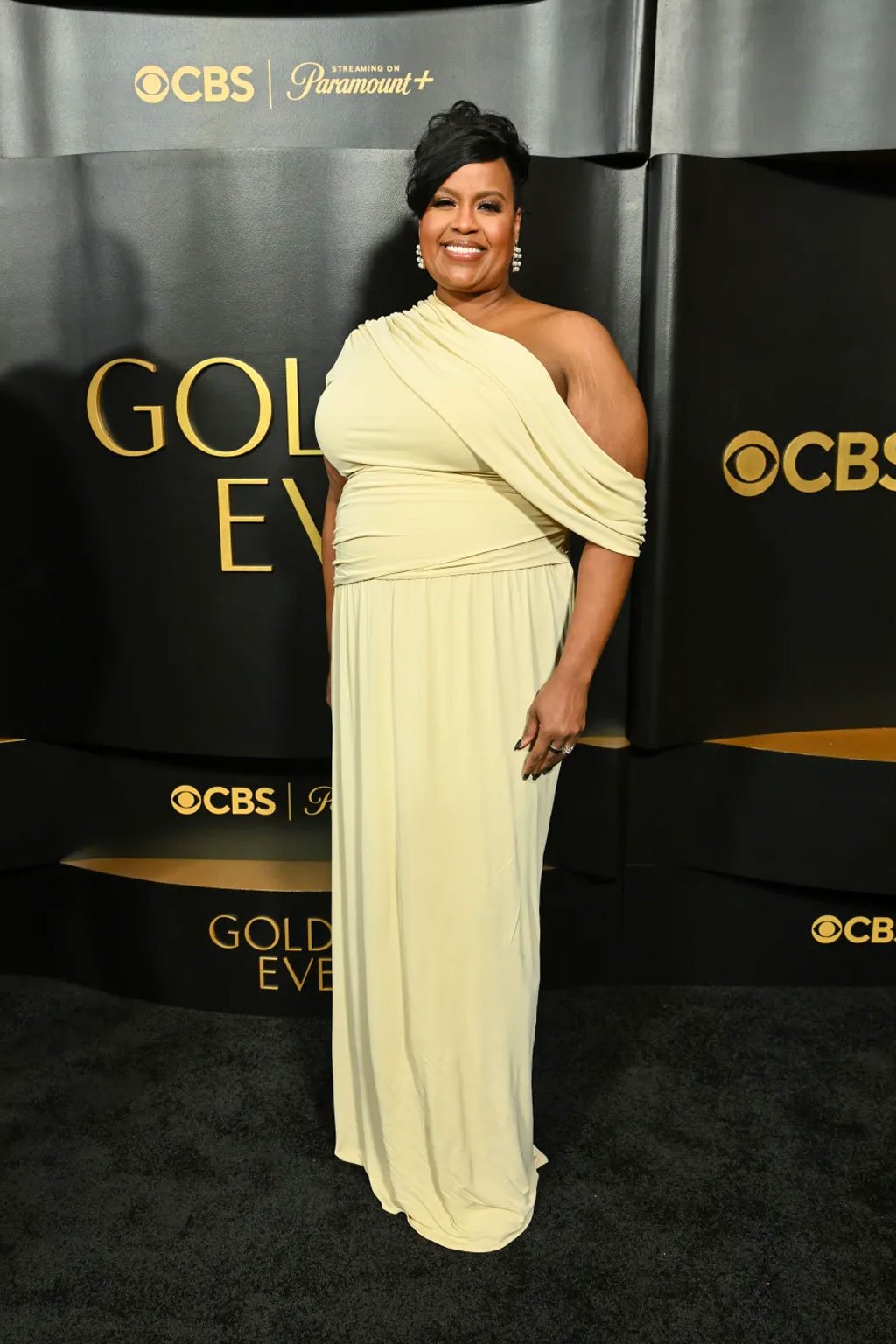 Sarah Jessica Parker, Helen Mirren steal the spotlight at Golden Eve event: Photos