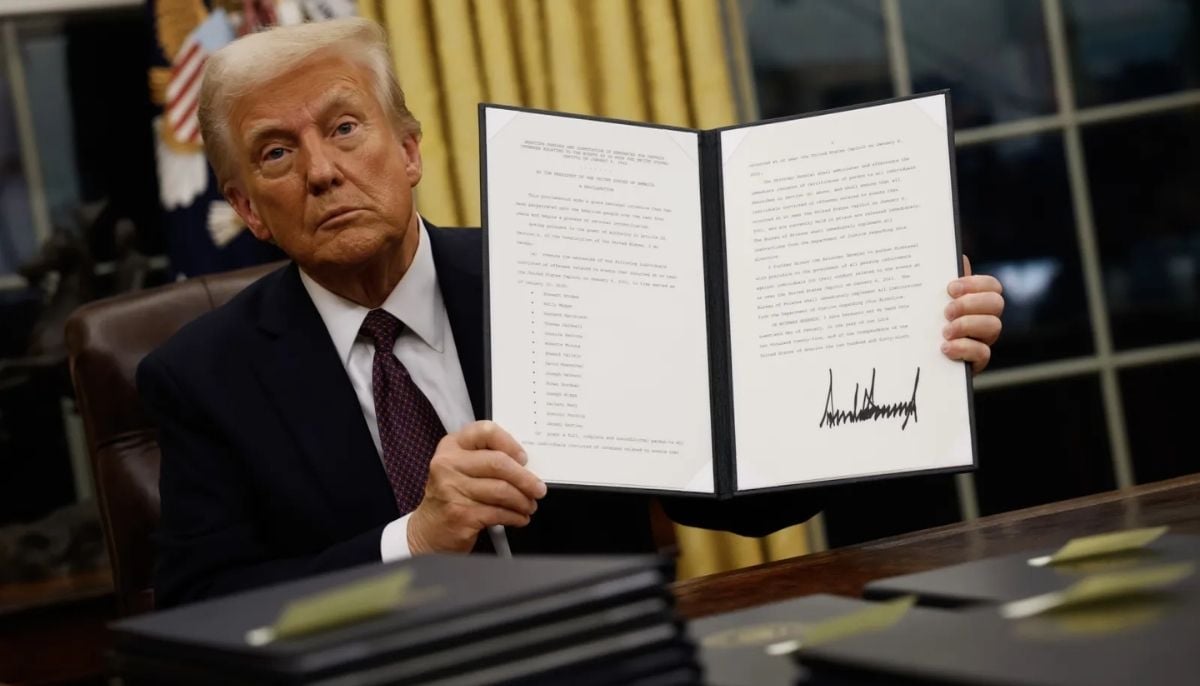 Trump imposes 25% tariff on high-end semiconductor chips, hints at more duties