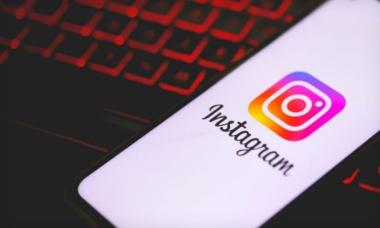 Instagram refutes breach after mass password reset emails