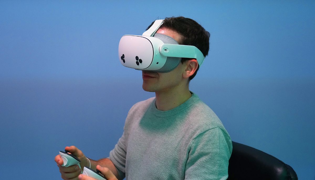 Meta discontinues Metaverse for work