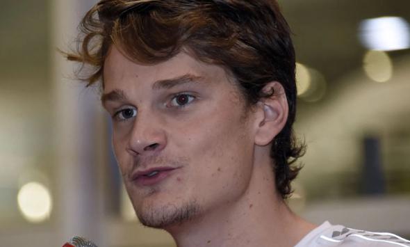 French swimmer Yannick Agnel arrested over sexually assaulting teenager