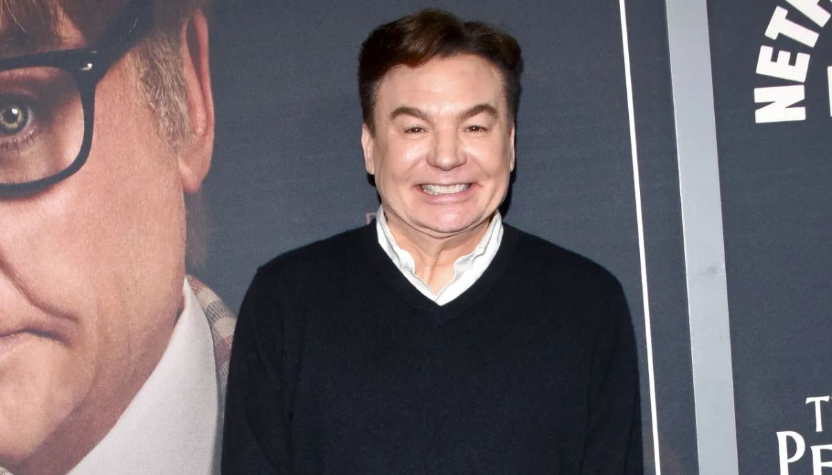 Mike Myers returns to SNL as Elon Musk for Trump Awards Show