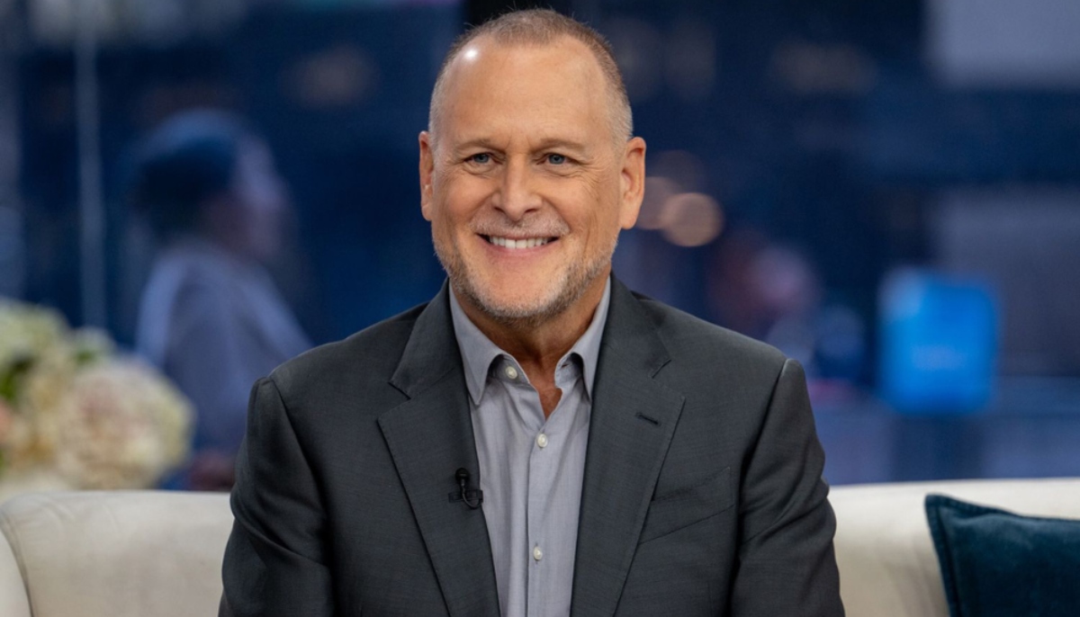 Dave Coulier declares in remission after double cancer battle