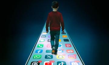 Oxford study links algorithm-driven scrolling to record low happiness in UK youth