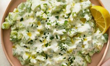 Seven quick hung curd salad recipes to transform your office lunch