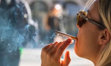 Why tobacco users face double risk of suffering hip fractures