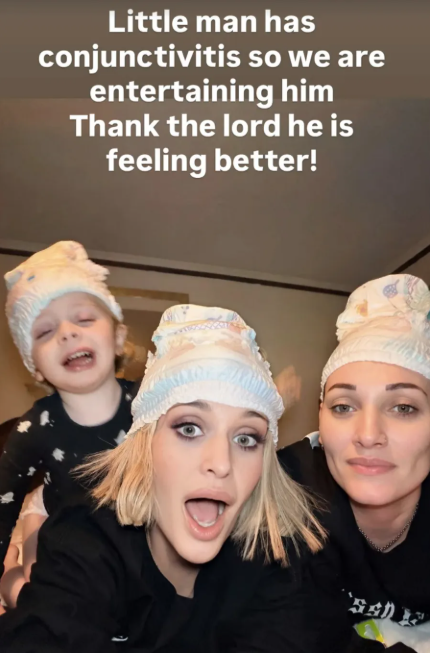 Kelly Osbourne update about her sons illness
