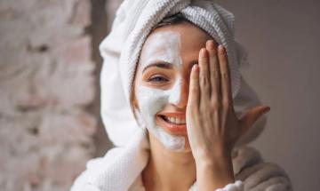 How to protect skin during harsh summer heat