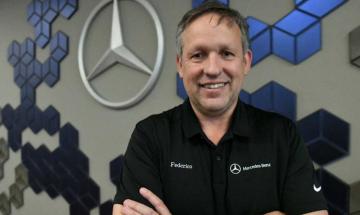 Mercedes CEO in US reorganises company after discovering major issue