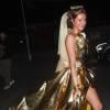 Venezuela Fury stuns in gold dress with mom 'Paris' pre-wedding