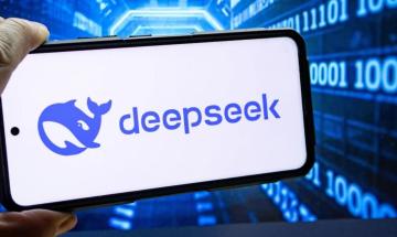 China's DeepSeek AI chatbot suffers major outage since 2025 breakthrough