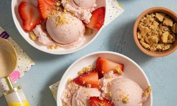 How to create creamy homemade ice cream using only three simple ingredients