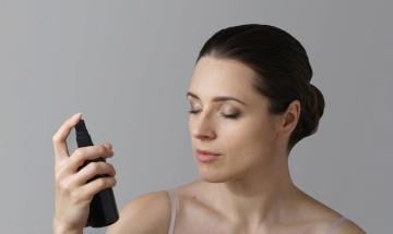 How to achieve clear complexion using hydration and pigment correction techniques