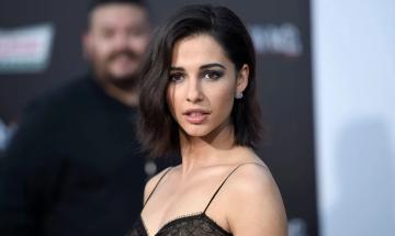 Naomi Scott credits Disney film fans for supporting new album F.I.G.