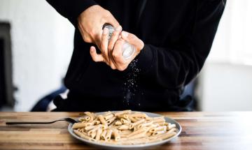 High sodium diet may trigger heart failure, researchers say