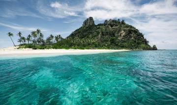 Tourist ship strikes reef off ‘Cast Away’ island amid rough weather