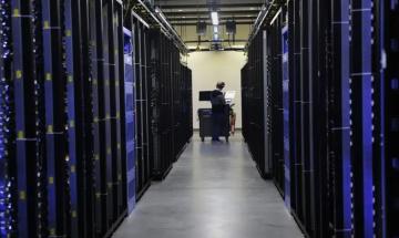 New hybrid AI model slashes power consumption by 99%