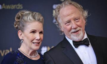 Lawyer for Timothy Busfield labels parents of accusers as criminals